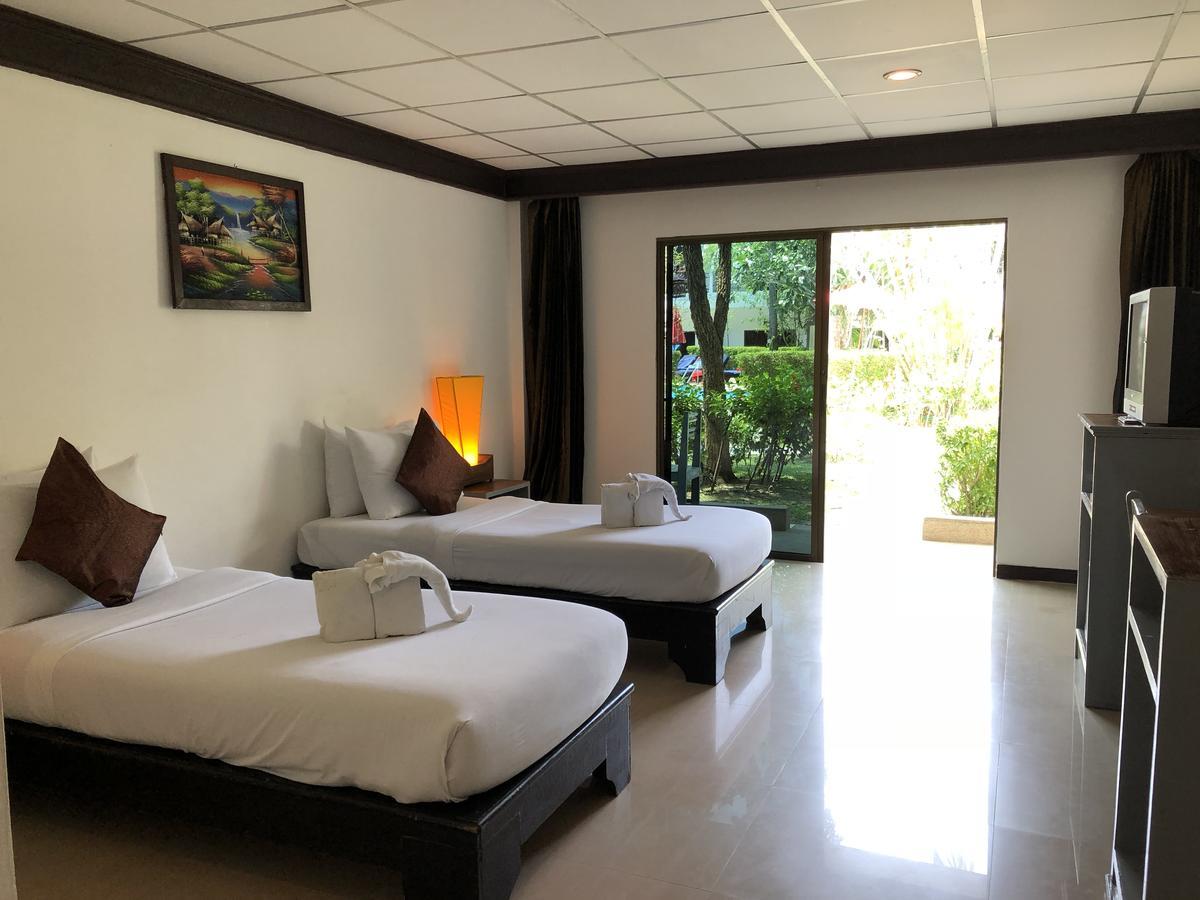 Bamboo Beach Hotel & Spa Patong Dış mekan fotoğraf